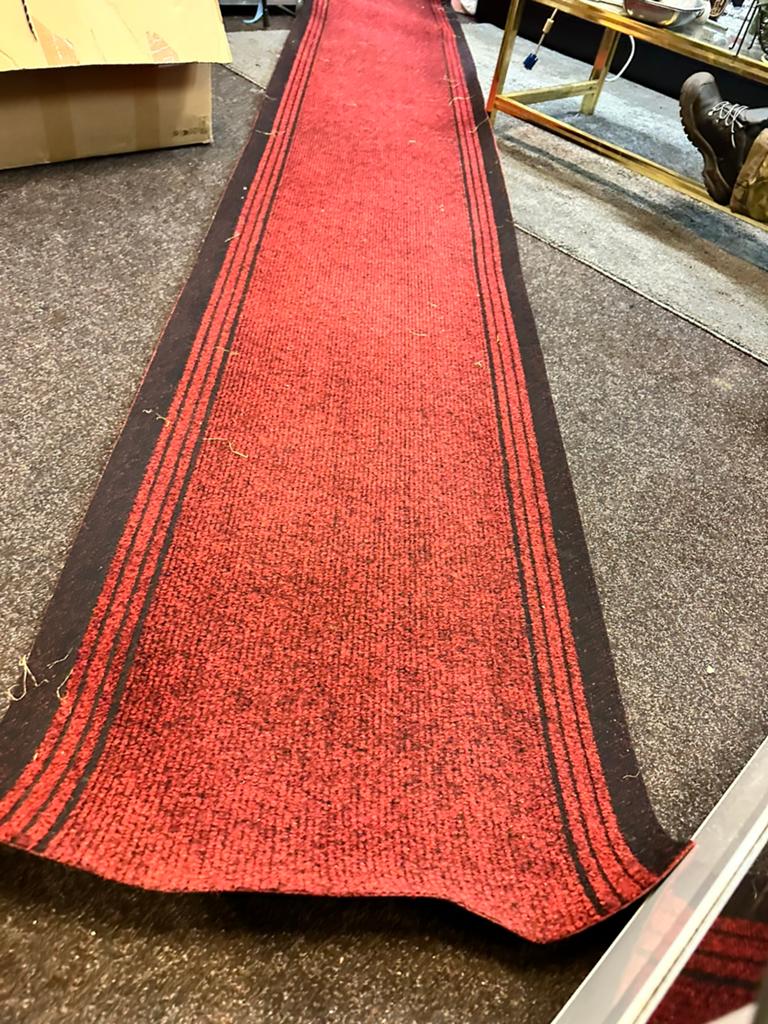 keukentapijt - loper rood 3066, 66 €40, Huis en Inrichting, 200 cm of meer, Zo goed als nieuw, Rechthoekig, Rood