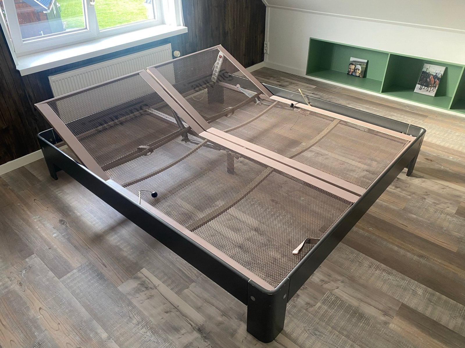 Auping Auronde bed 180x200 met verstelbare bedbodems, Ophalen, Zwart, Tweepersoons, 180 cm