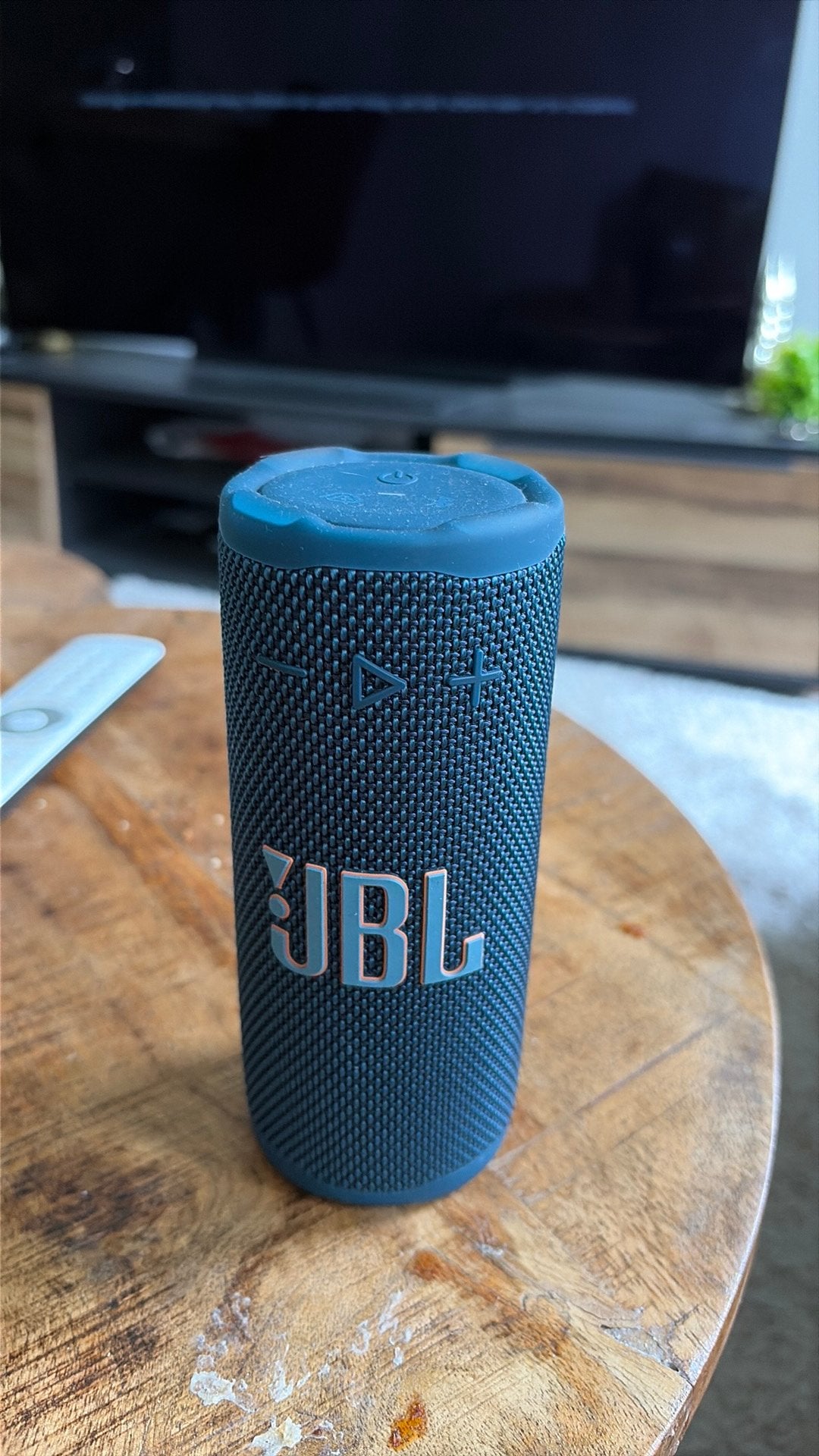 Jbl grip boxje, Ophalen of Verzenden, Zo goed als nieuw, Minder dan 60 watt, JBL