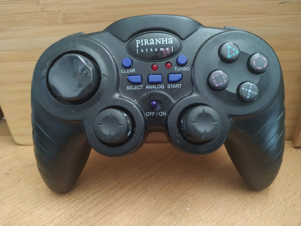 Piranha xtreme Controller Black, Ophalen of Verzenden, Gebruikt