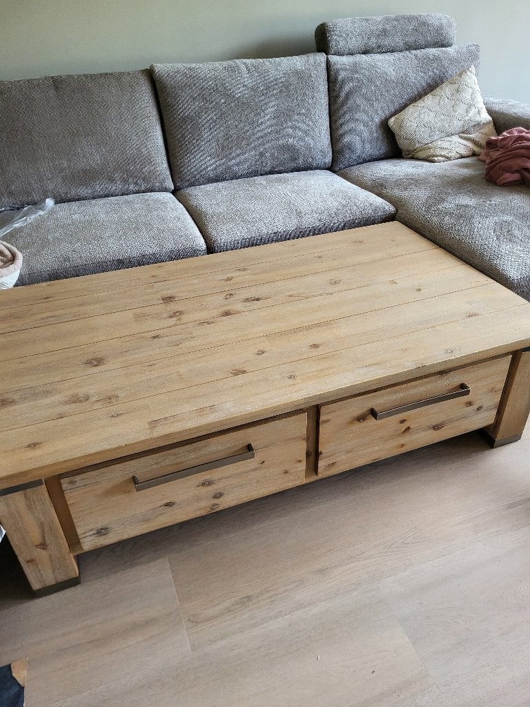 houten tafel (eventueel met bijpassende kast), Huis en Inrichting, Tafels | Eettafels, Ophalen, Gebruikt, 100 tot 150 cm, 50 tot 100 cm