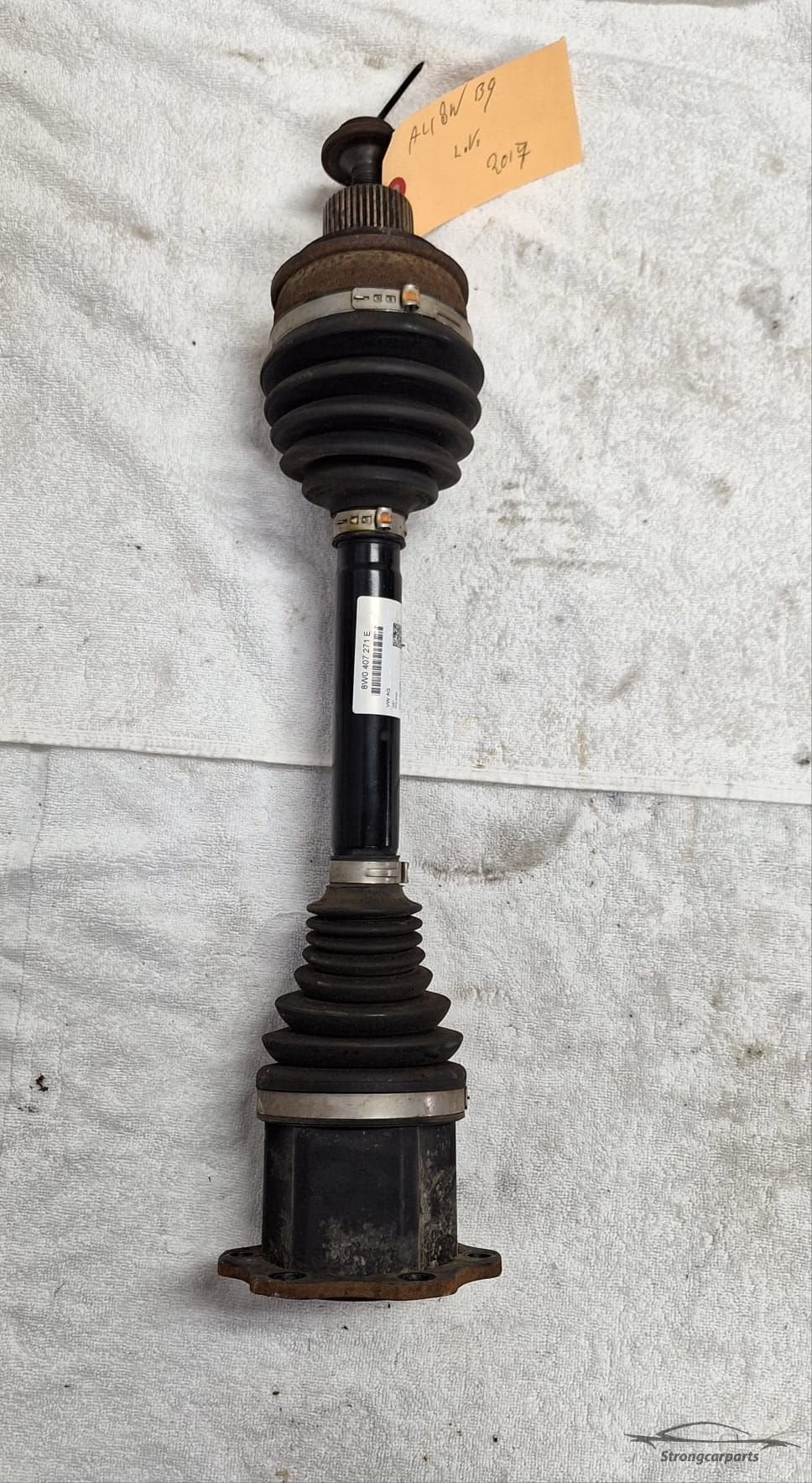 Aandrijfas Voorzijde Audi A4/A5 8W/F5 8W0407271E, Gebruikt, -, -, -
