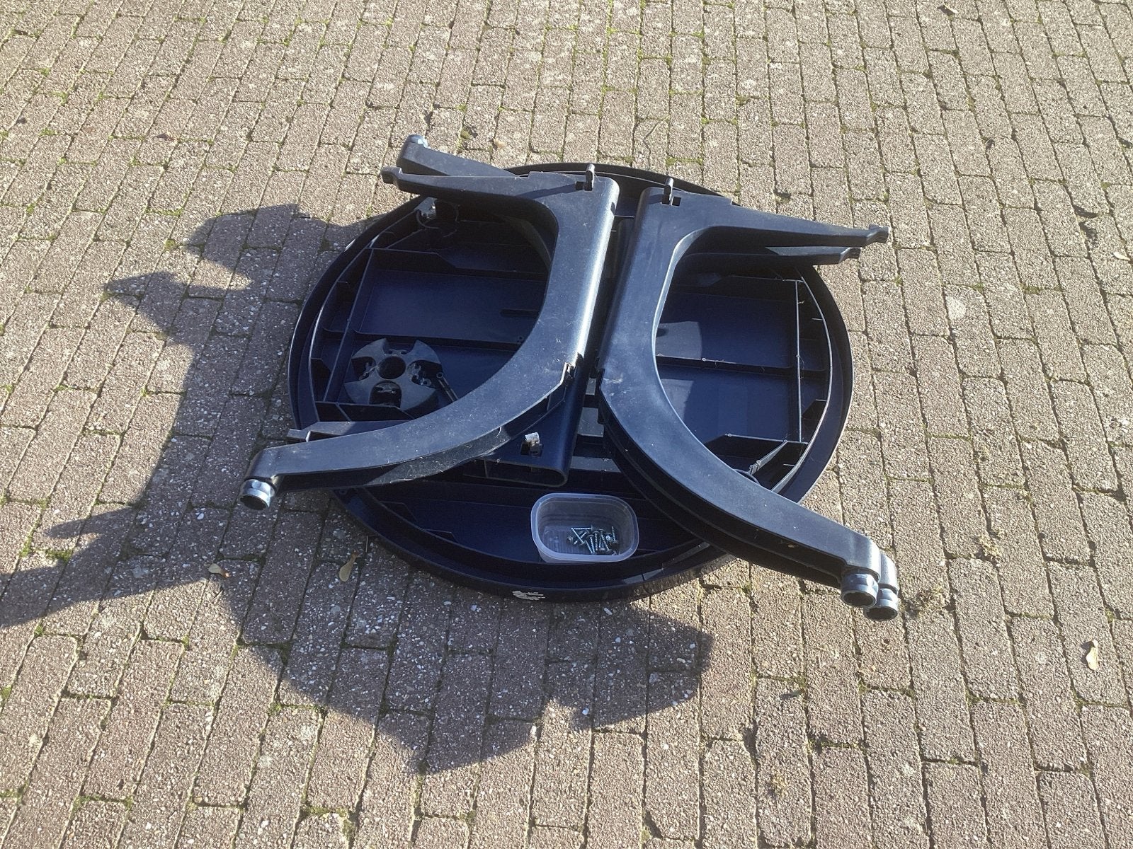 Hartman ronde buitentafel 90cm, Tuin en Terras, Ophalen, Gebruikt, Rond, Kunststof