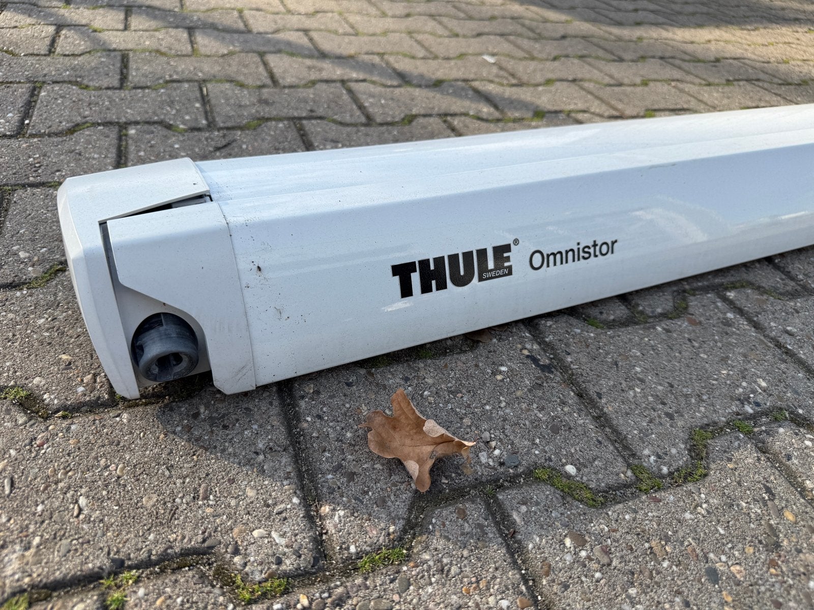 Thule Omnistor 6300 luifel 4.25m - arm defect, Ophalen, Gebruikt