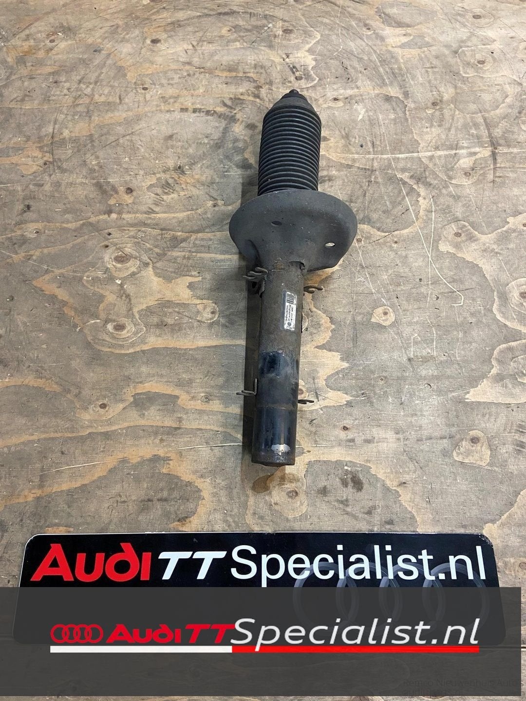 Veerpoot gebruikt rechts Audi TT MK1 1998-2006 onderdeelnumm, Auto-onderdelen, Gebruikt, -, -, -
