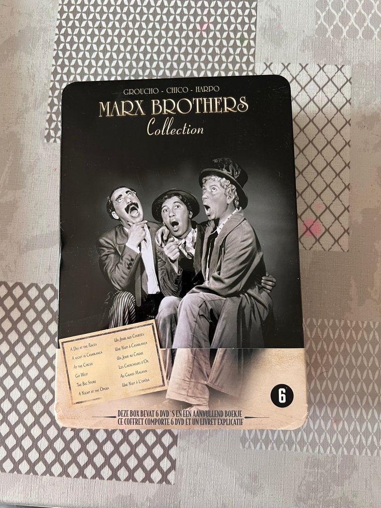 Marx Brothers Boxset, metalen box, Alle leeftijden, Ophalen of Verzenden, Zo goed als nieuw, Klassieker