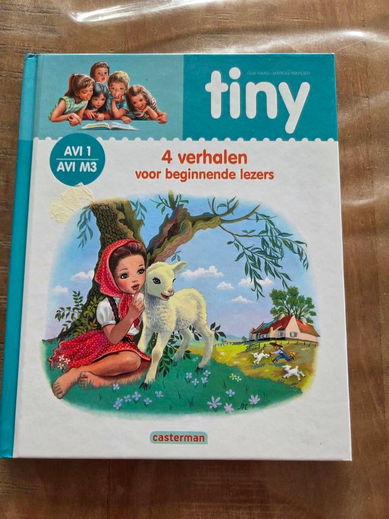 Tiny 4 verhalen beginnende lezer Avi1 tm Avi M3, Ophalen of Verzenden, Zo goed als nieuw, Fictie algemeen