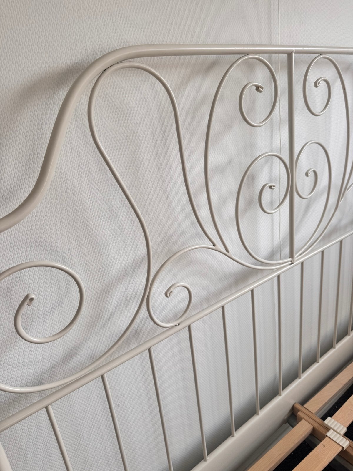 Bedframe + lattenbodem, Gebruikt, Verzenden, Wit, Tweepersoons