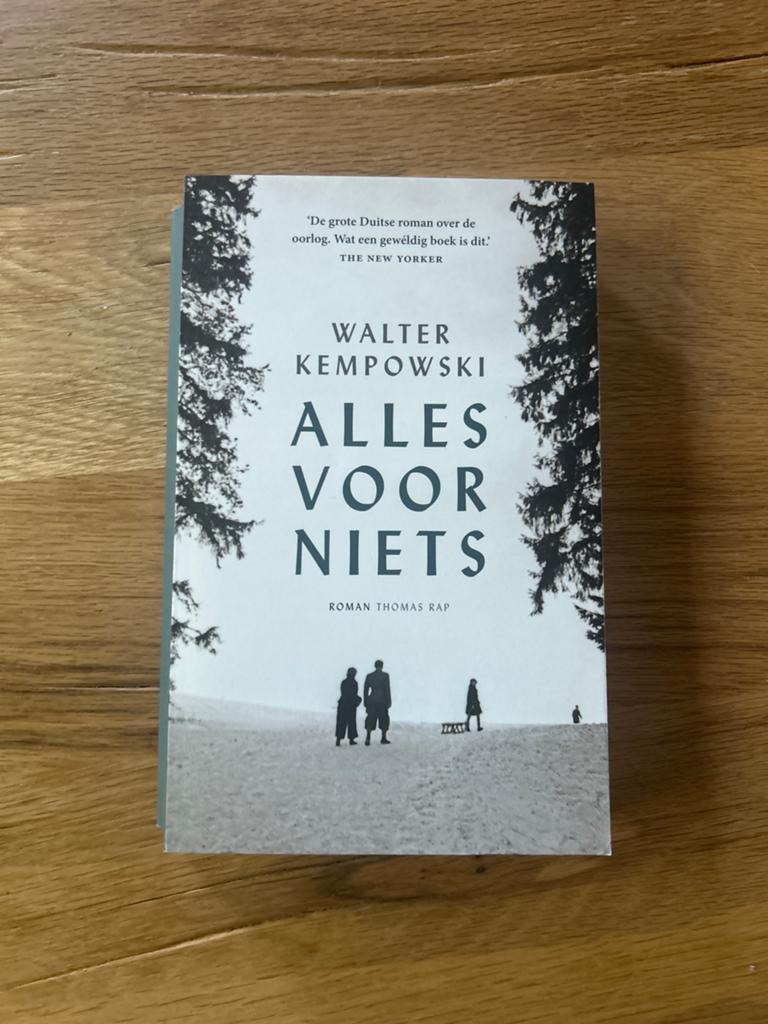 Alles voor Niets - Walter Kempowski (Roman), Ophalen of Verzenden, Gelezen, Europa overig