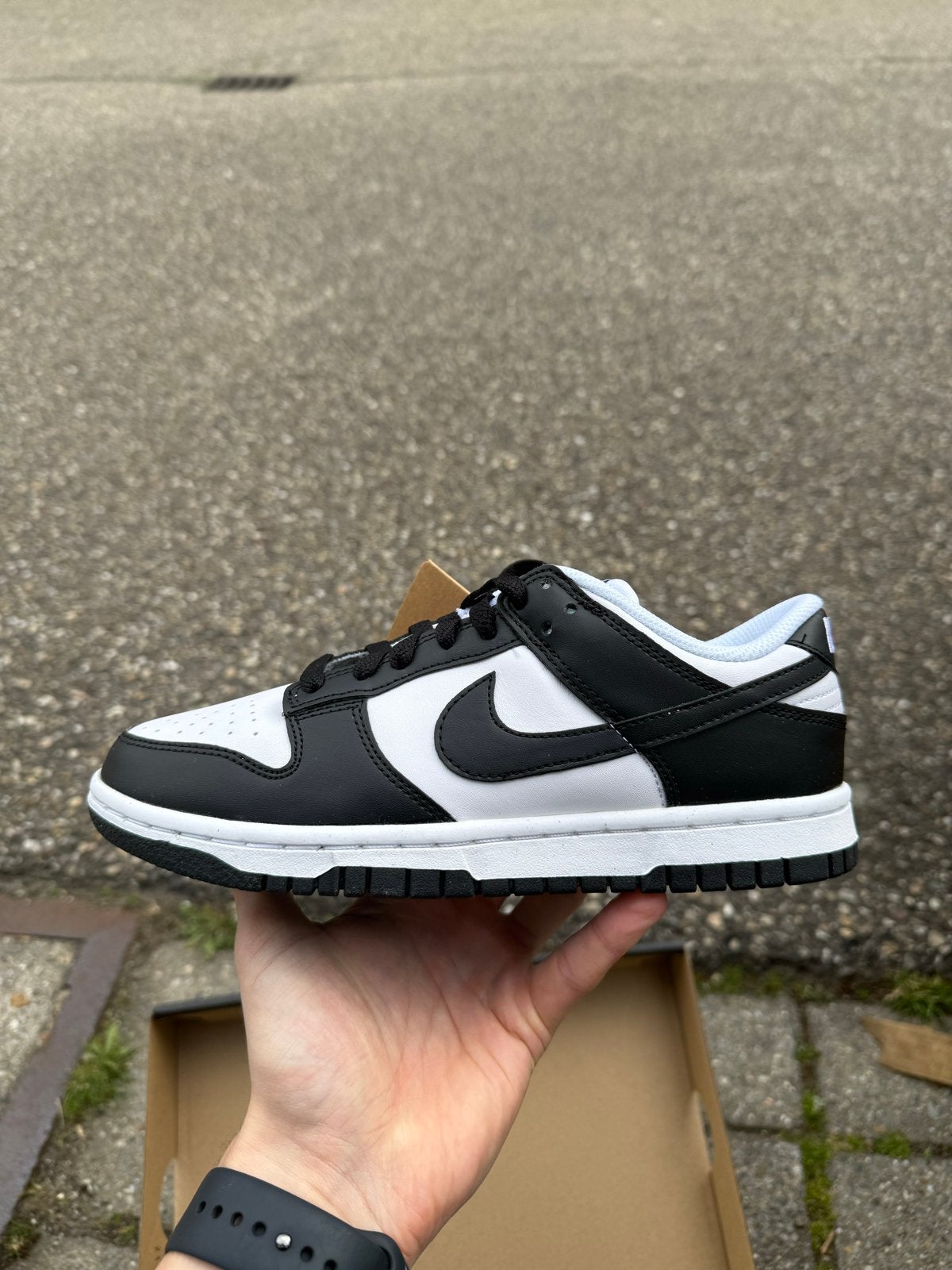 Nike Dunk Low Next Nature Black White (Panda) - Maat 42,5, Ophalen of Verzenden, Nieuw, Zwart, Sneakers of Gympen