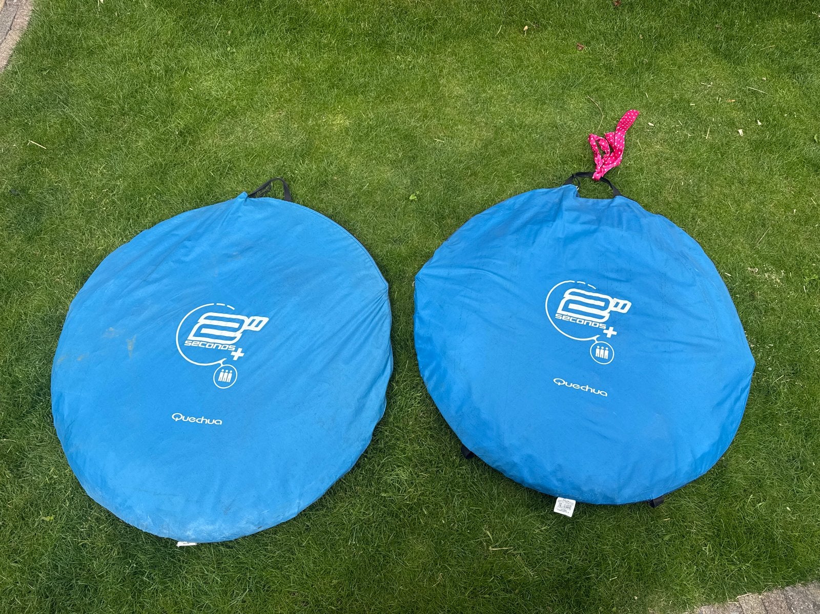 2x Quechua 2 Seconds tent - Pop-up tenten (prijs per stuk), Caravans en Kamperen, Ophalen, Gebruikt, Tot en met 2
