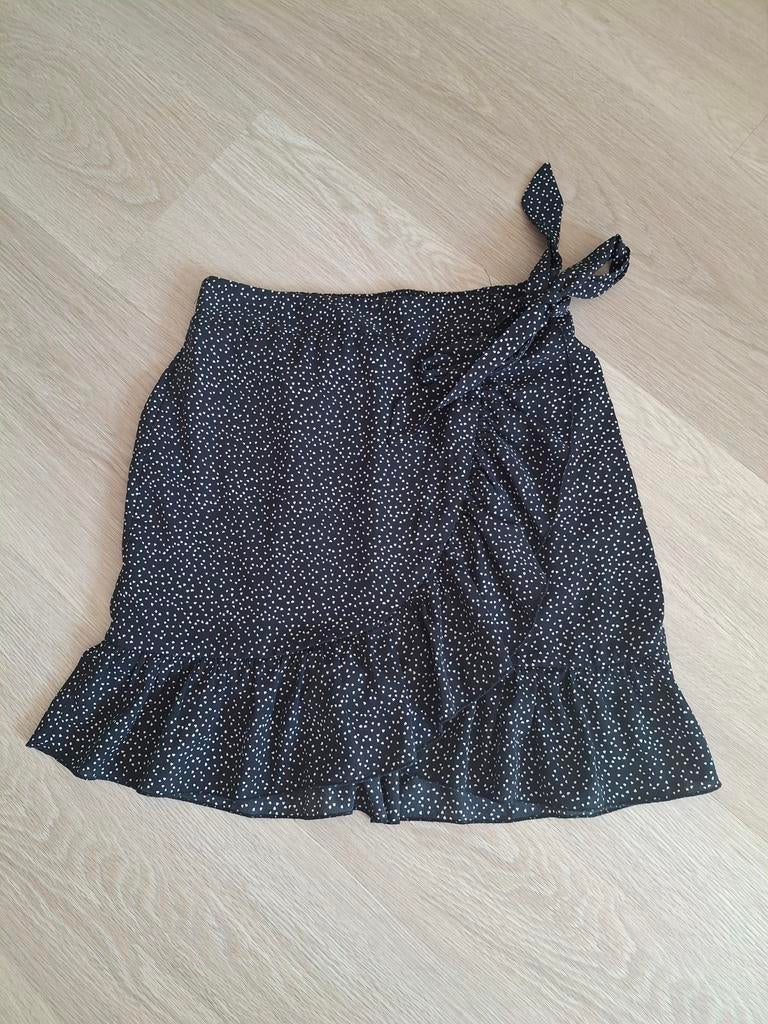 Leuk rokje zwart met hartjes maat S/M, Kleding | Dames, Rokken, Zwart, Ophalen of Verzenden, Zo goed als nieuw, By Clara