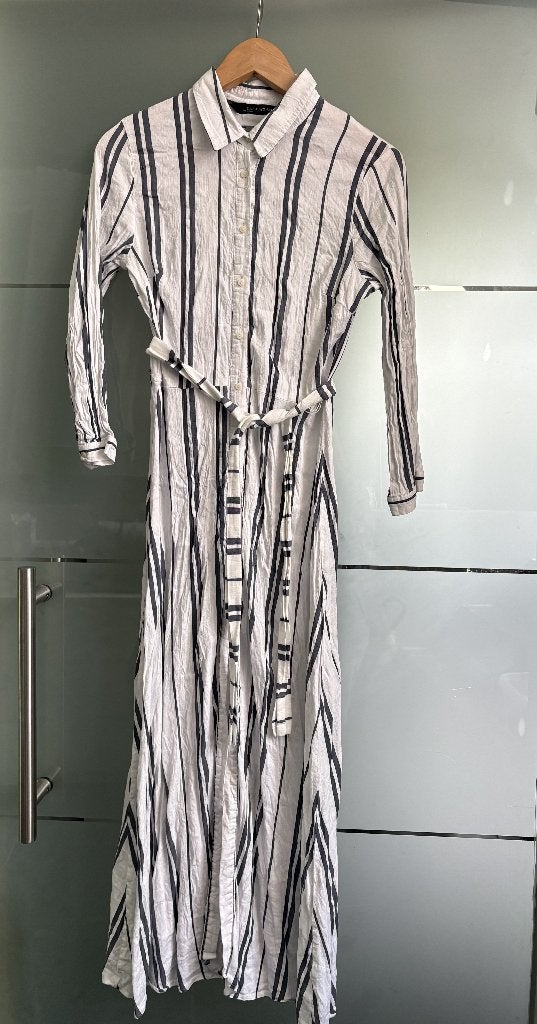 Zara - Zomerjurk Gestreept, Kleding | Dames, Jurken, Maat 38/40 (M), Ophalen of Verzenden, Gedragen, Onder de knie