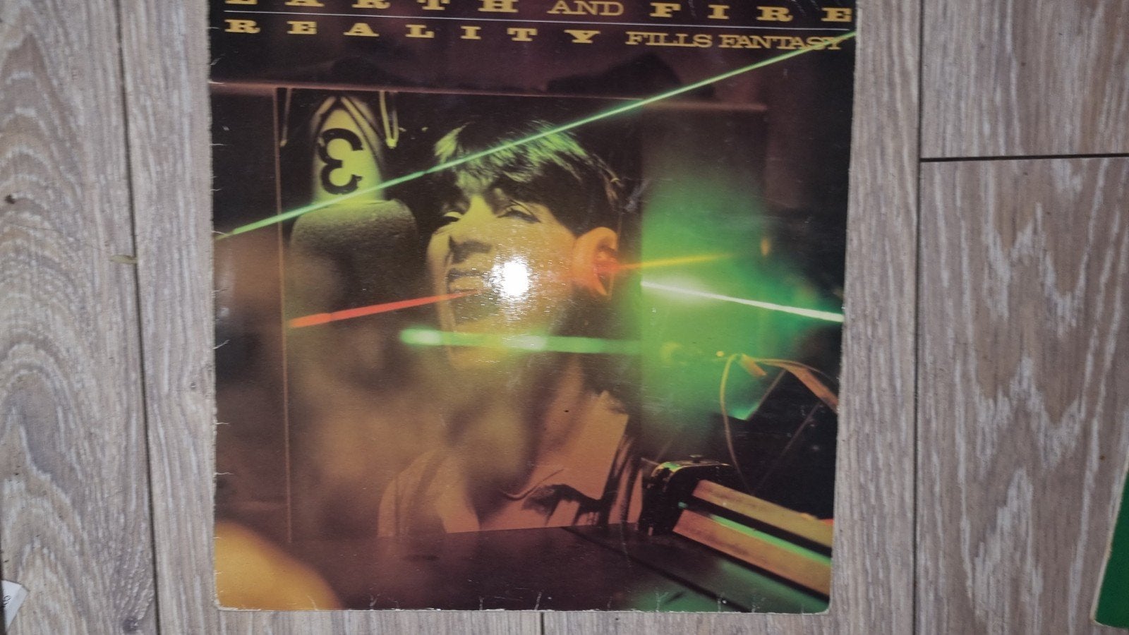 Earth and Fire - Reality Fills Fantasy LP, LP, Gebruikt, Pop, Ophalen of Verzenden