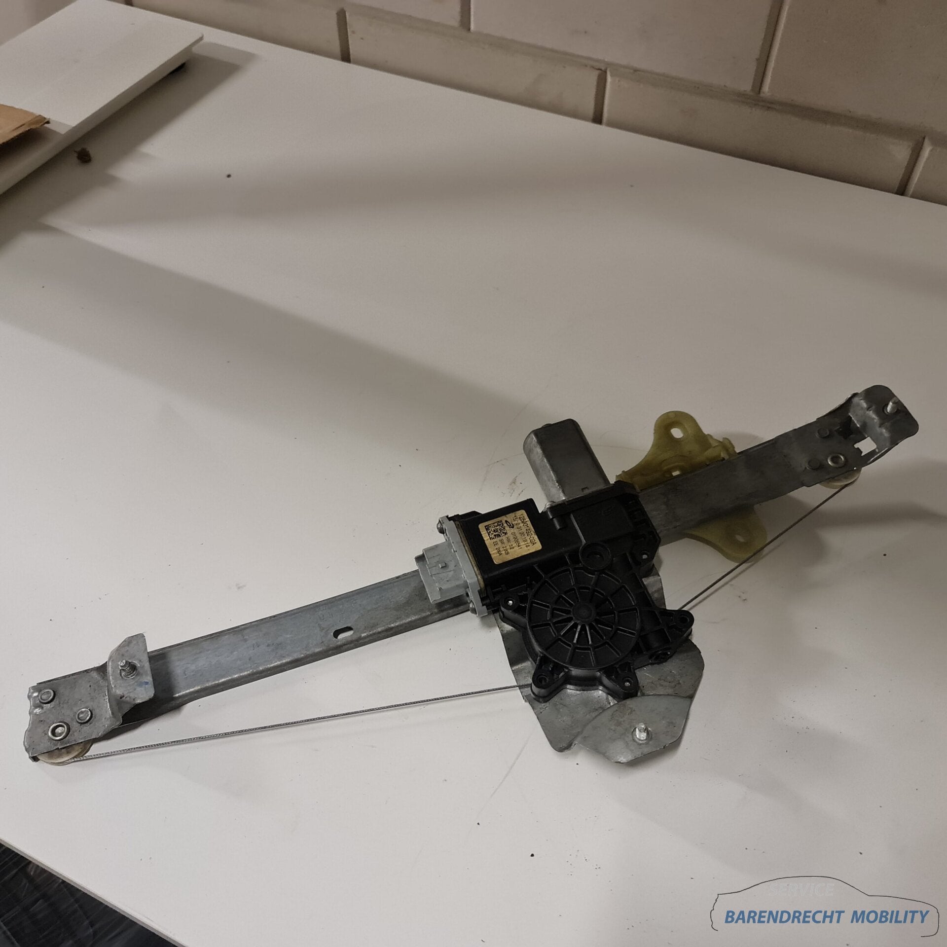 Renault Clio IV raam mechanisme motor met module ruit mechan, Renault Group, Gebruikt, Contact.group@renault.com, Renault