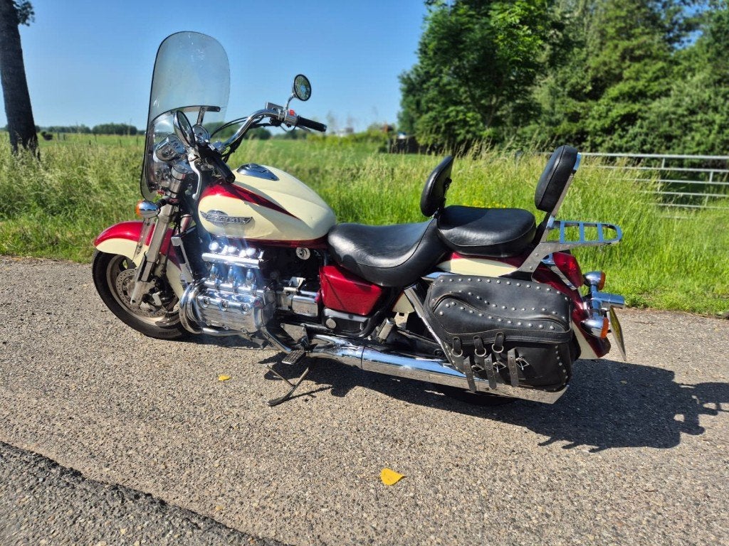 Honda F6C Valkyrie, Motoren, Motorrijbewijs A, Gebruikt, Particulier, Meer dan 35 kW