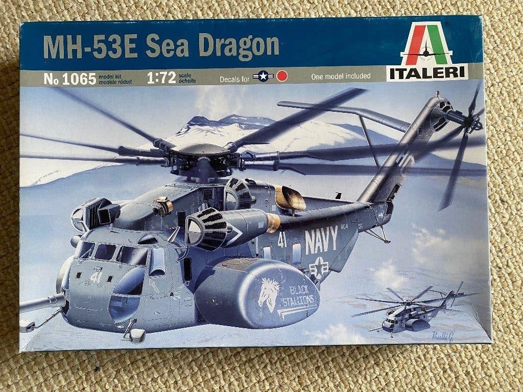 Bouwmodel MH-53 Sea Dragon, Ophalen of Verzenden, Zo goed als nieuw, Schaalmodel