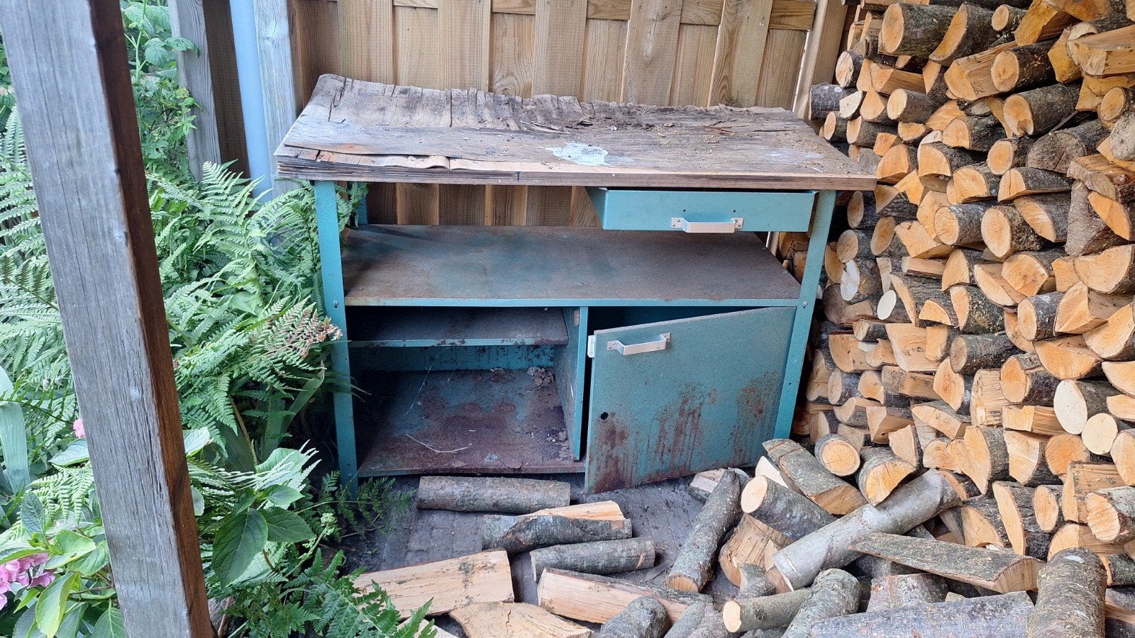 Oude Werkbank met Lade en Opbergruimte, Ophalen, Gebruikt, 70 tot 120 cm
