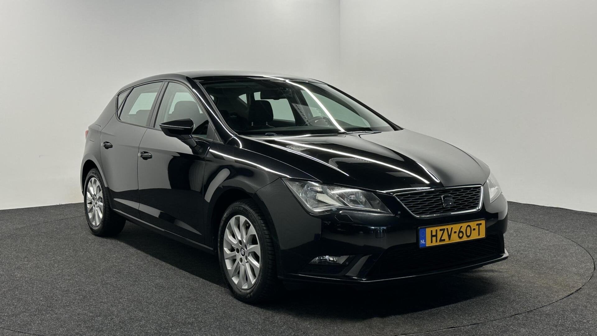 Seat Leon 1.2 TSI Style LM CRUISE STOEL VERWARMING., Auto's, Seat, Voorwielaandrijving, Euro 5, Stof, Gebruikt