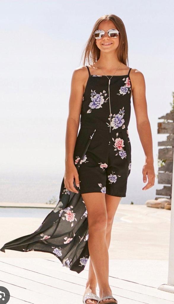 Jumpsuit broekrok zwart met bloemen maat 152, Ophalen of Verzenden, Meisje