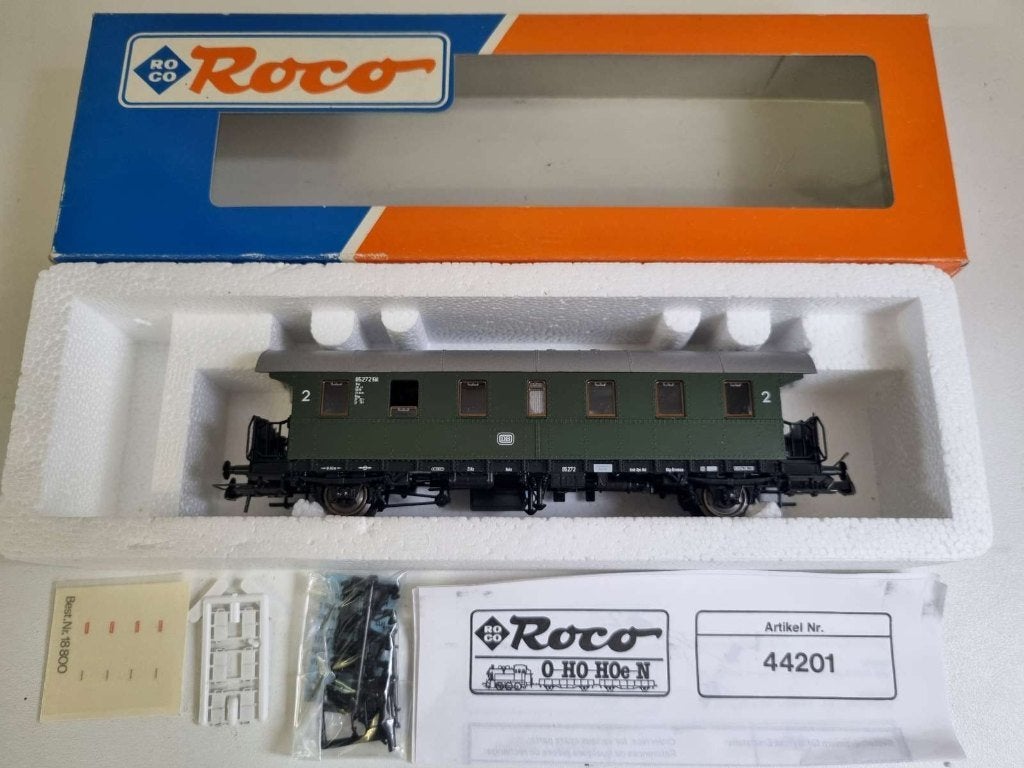 Roco 44201 - Personenrijtuig van de DB uit Ep III, Hobby en Vrije tijd, Modeltreinen | H0, Gelijkstroom, Wagon, Ophalen of Verzenden