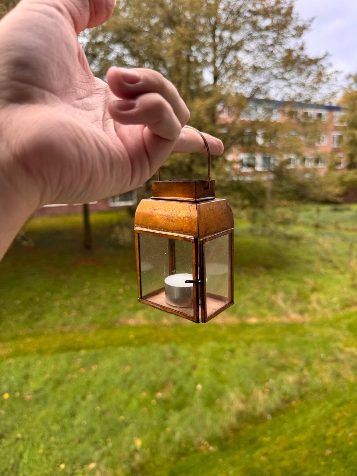 Mini koperen lantaarn met waxinelichtje, Gebruikt, Ophalen of Verzenden, Metaal, Bruin