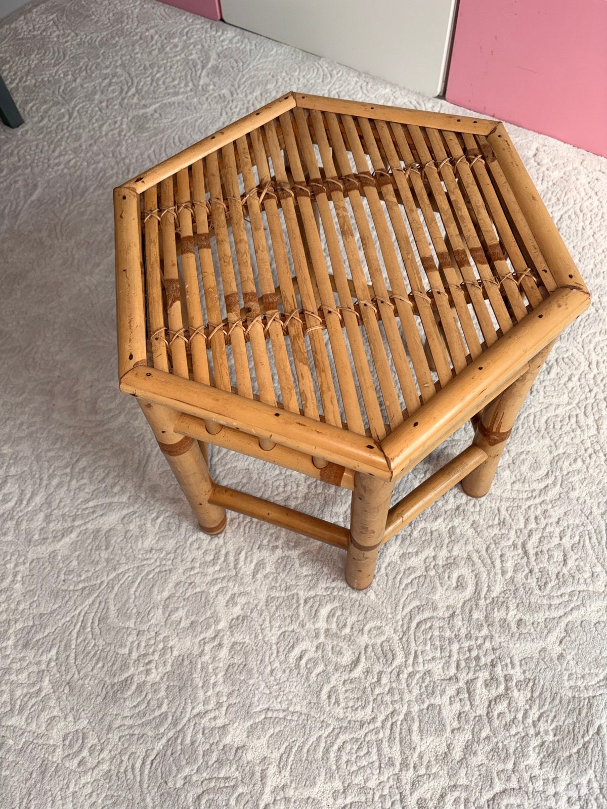 Twee bamboe bijzettafels/plantentafel, Ophalen, Minder dan 45 cm, Minder dan 55 cm, Gebruikt