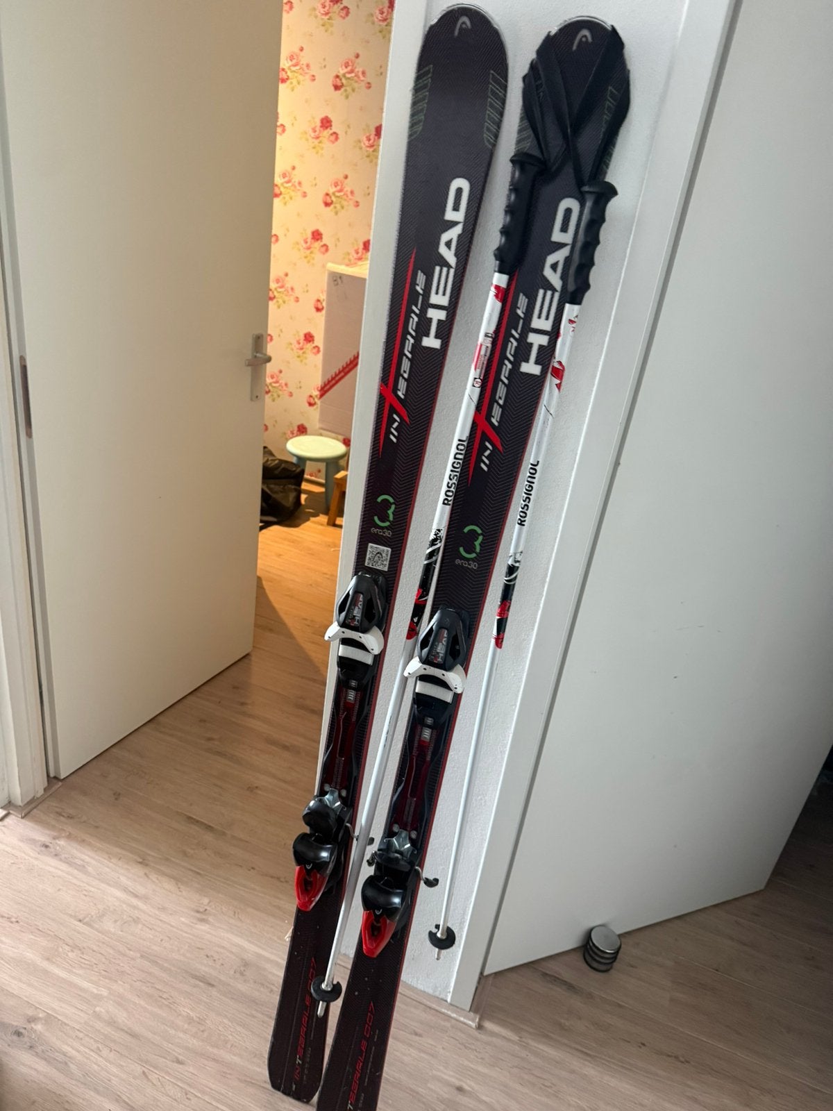 Carve ski, 160 tot 180 cm, Ophalen of Verzenden, Zo goed als nieuw, Carve
