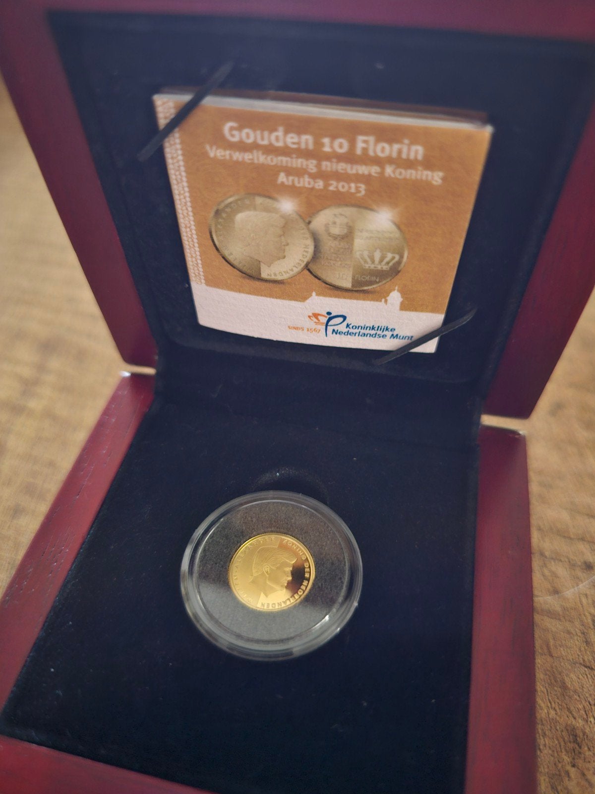 Gouden 10 Florin Aruba 2013 - Welkomstmunt Koning, Ophalen of Verzenden