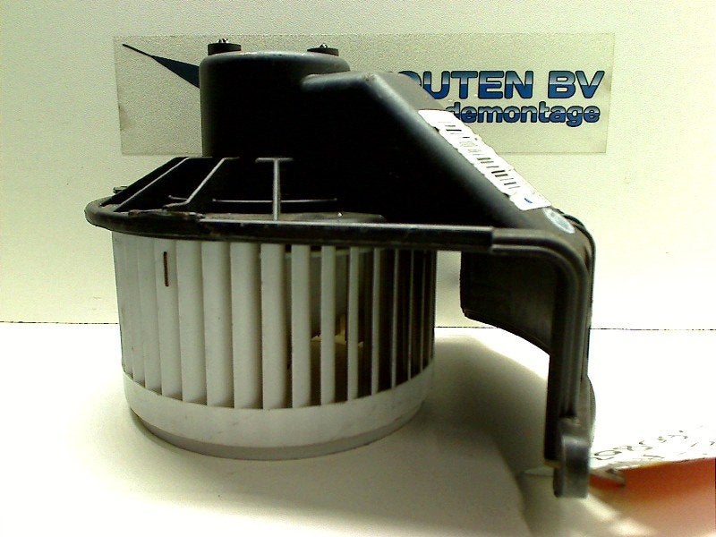 Kachel Ventilatormotor Mercedes-Benz Citan (415.6) 173830100, Gebruikt, Mercedes-Benz AG, Mercedes-Benz, Mercedesstraße 120, Stuttgart 70372, , Duitsland