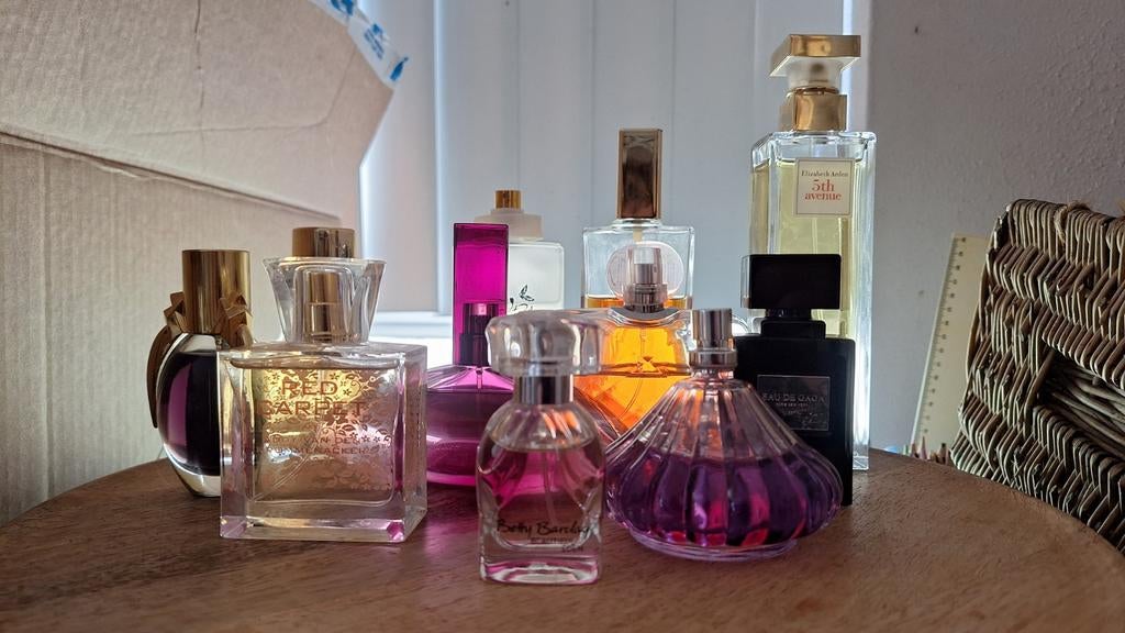 Diverse parfums in één koop.., Ophalen, Gebruikt
