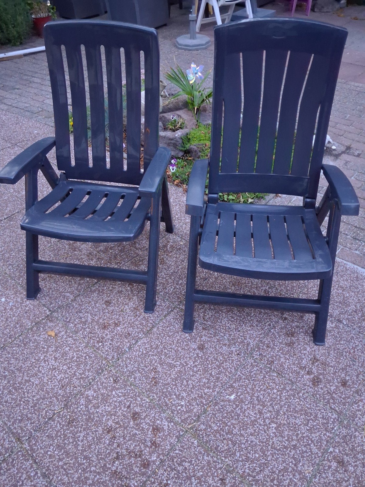 2x tuinstoelen, kleur blauw verstelbaar en inklapbaar Koopje, Ophalen, Gebruikt, Kunststof, Inklapbaar