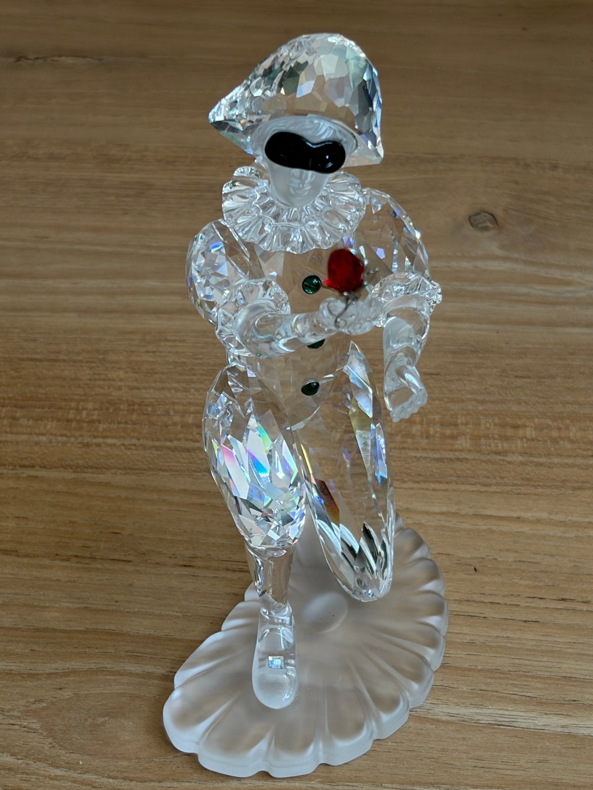 Swarovski Harlekijn Kristal Figuur met Rode Roos, Verzamelen, Beelden en Beeldjes, Ophalen of Verzenden, Zo goed als nieuw, Mens