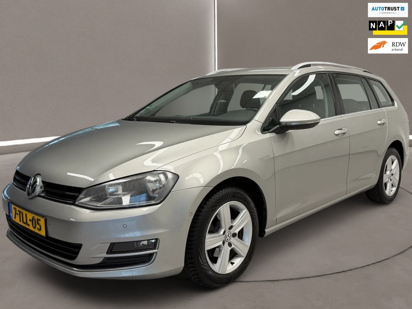 Volkswagen Golf Variant 1.2 TSI Highline 105 Pk Airco Navi P, Voorwielaandrijving, Euro 5, Stof, Gebruikt