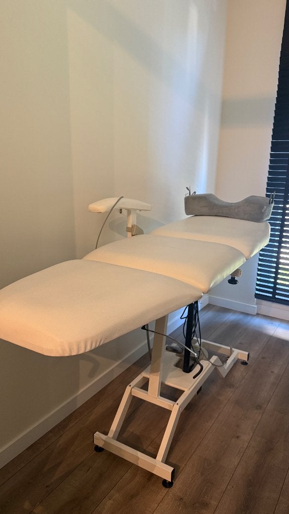 Behandelstoel elektrisch, Ophalen, Gebruikt, Massagetafel