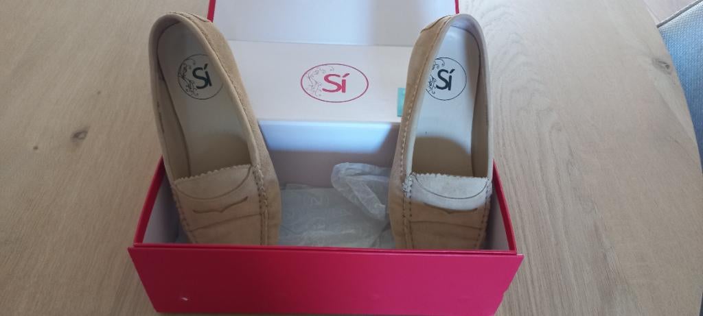 Moccasins  merk Si,1x gedragen, Ophalen, Beige, Overige typen, Zo goed als nieuw
