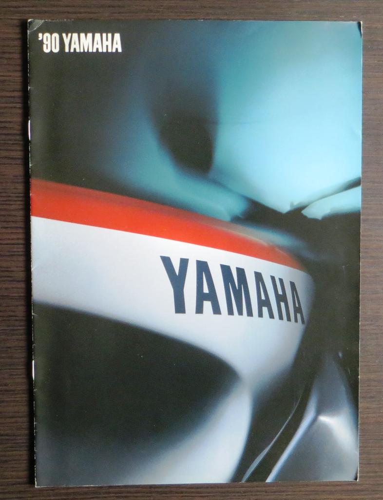 Folder Yamaha modellen 1990 (NL) - 12 blz, Motoren, Handleidingen en Instructieboekjes, Verzenden, Yamaha