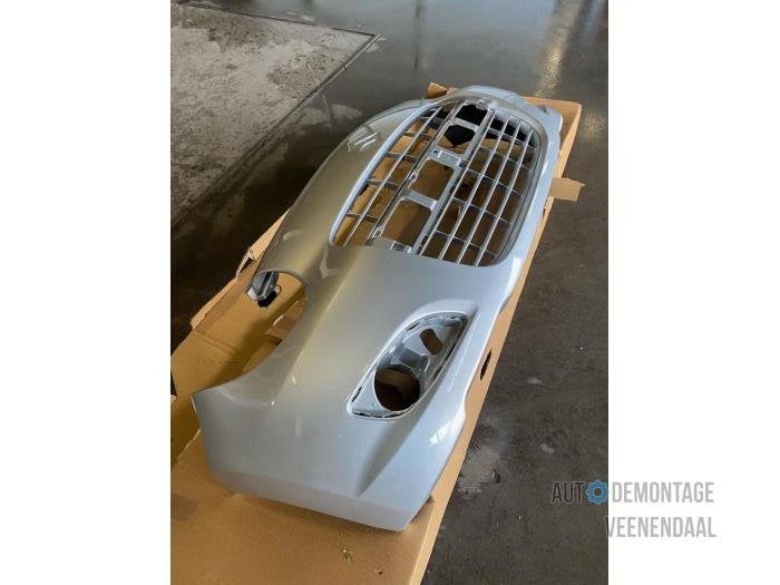 Voorbumper van een Suzuki Alto (Z2S), Auto-onderdelen, Carrosserie en Plaatwerk, -, -, Nieuw, Ophalen of Verzenden