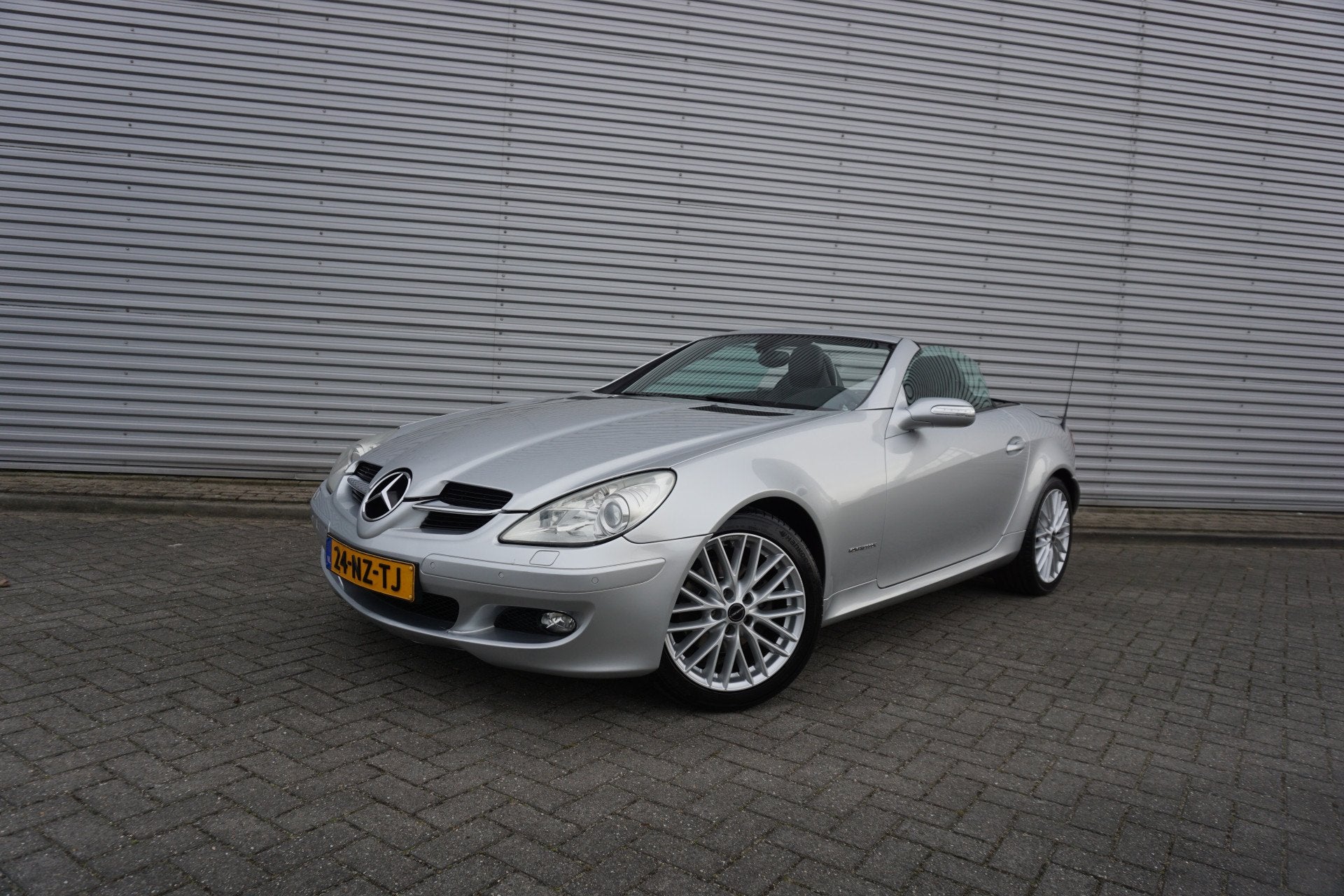 Mercedes-Benz SLK 200 K Automaat - Airco / Cruise / Leder /, Auto's, Automaat, Achterwielaandrijving, Gebruikt, 4 cilinders