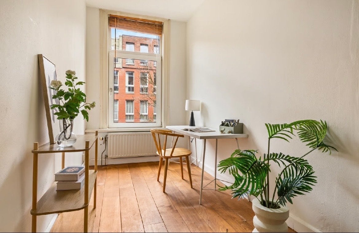 Massief eiken houten vloer 50m2 - Ophalen in Amsterdam, Doe-het-zelf en Verbouw, Gebruikt, 10 m² of meer, Hout, Vloerdelen of -planken