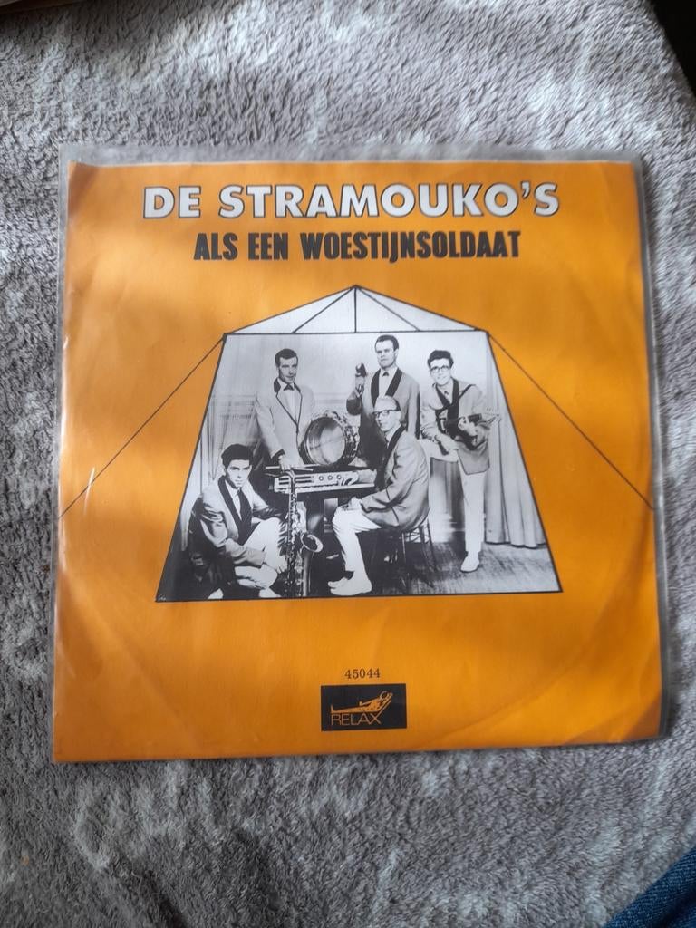 De stramouko's, Ophalen of Verzenden, Zo goed als nieuw, Overige formaten, Levenslied of Smartlap