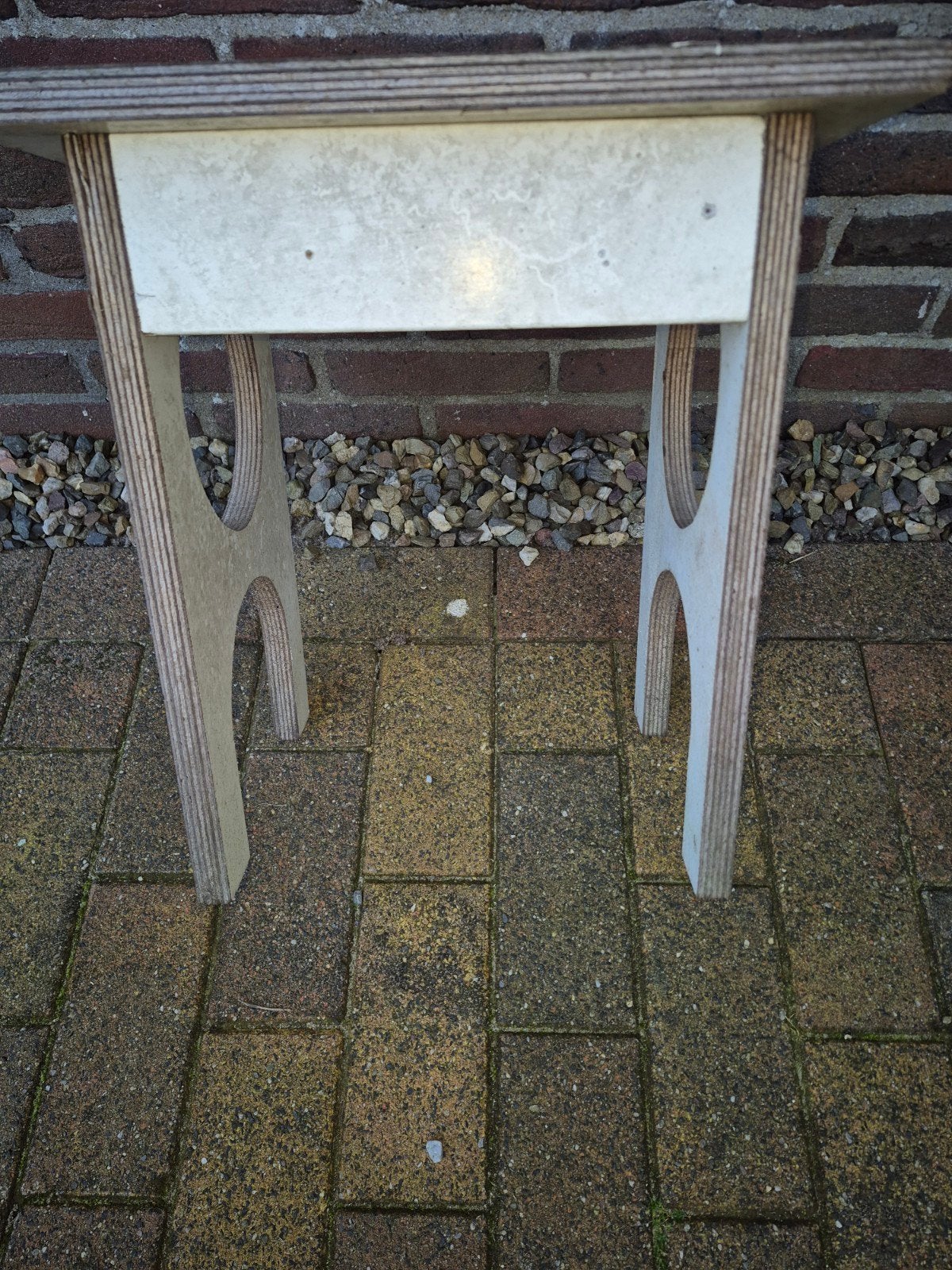 Houten bijzettafel/nachtkastje, handgemaakt, Minder dan 55 cm, Gebruikt, Modern, minimalistisch, Rechthoekig