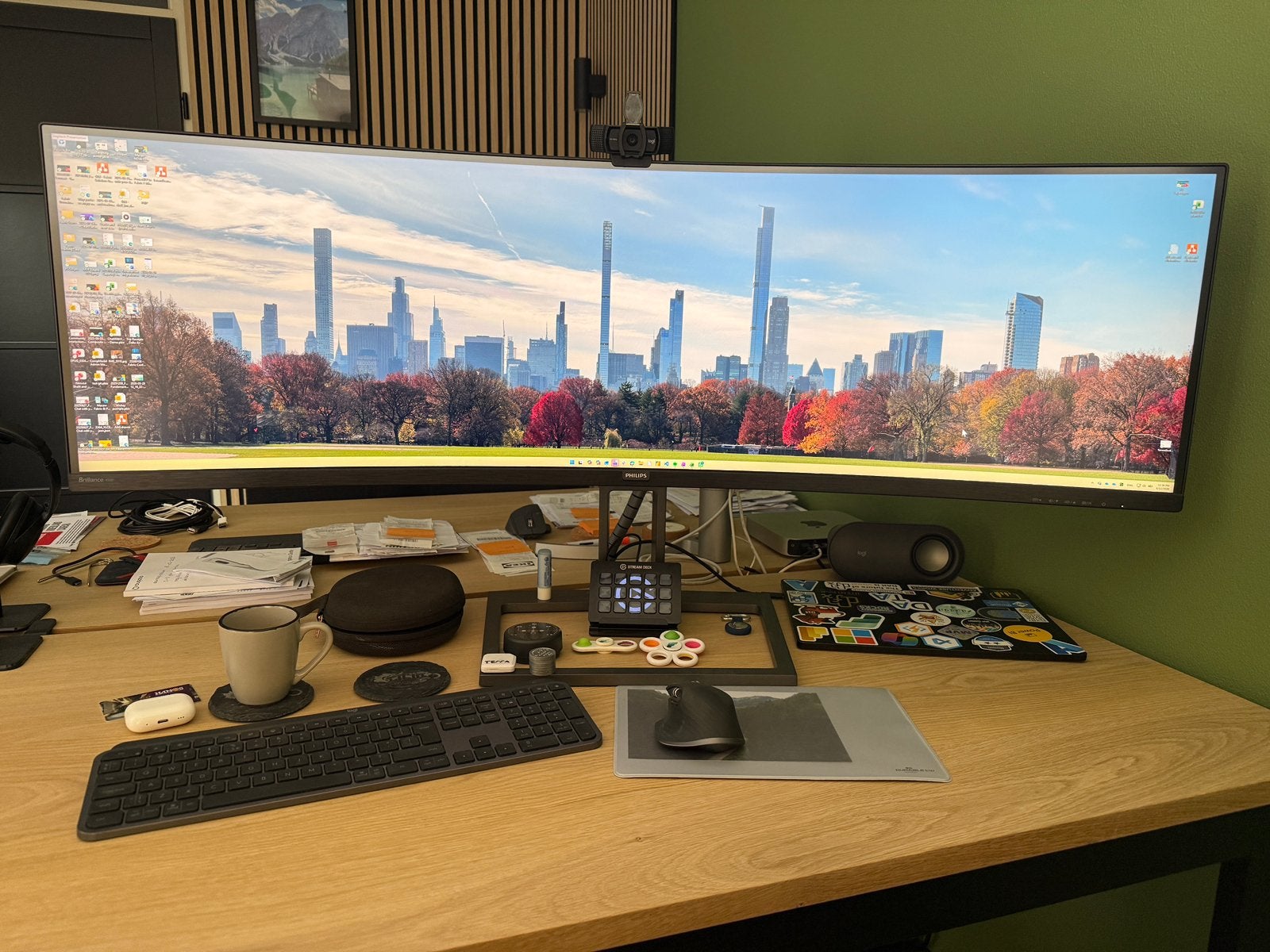 Philips 49 inch Ultrawide QHD Monitor met KVM Switch, Computers en Software, Monitoren, Ophalen, HDMI, Curved, Zo goed als nieuw