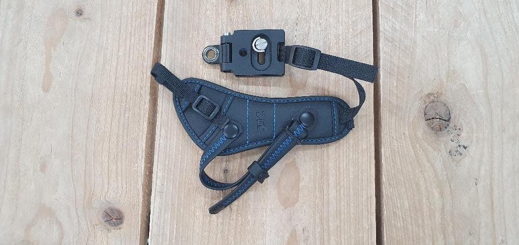 JJC HS-Pro1m Hand grip strap - polsband / wriststrap, Overige merken, Overige typen, Ophalen of Verzenden, Zo goed als nieuw