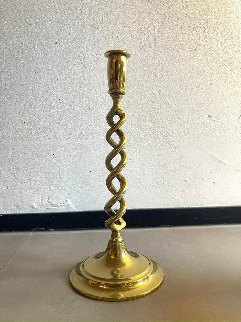 XL Grote vintage antiek 20s messing twist design kandelaar, Ophalen, Koper of Brons