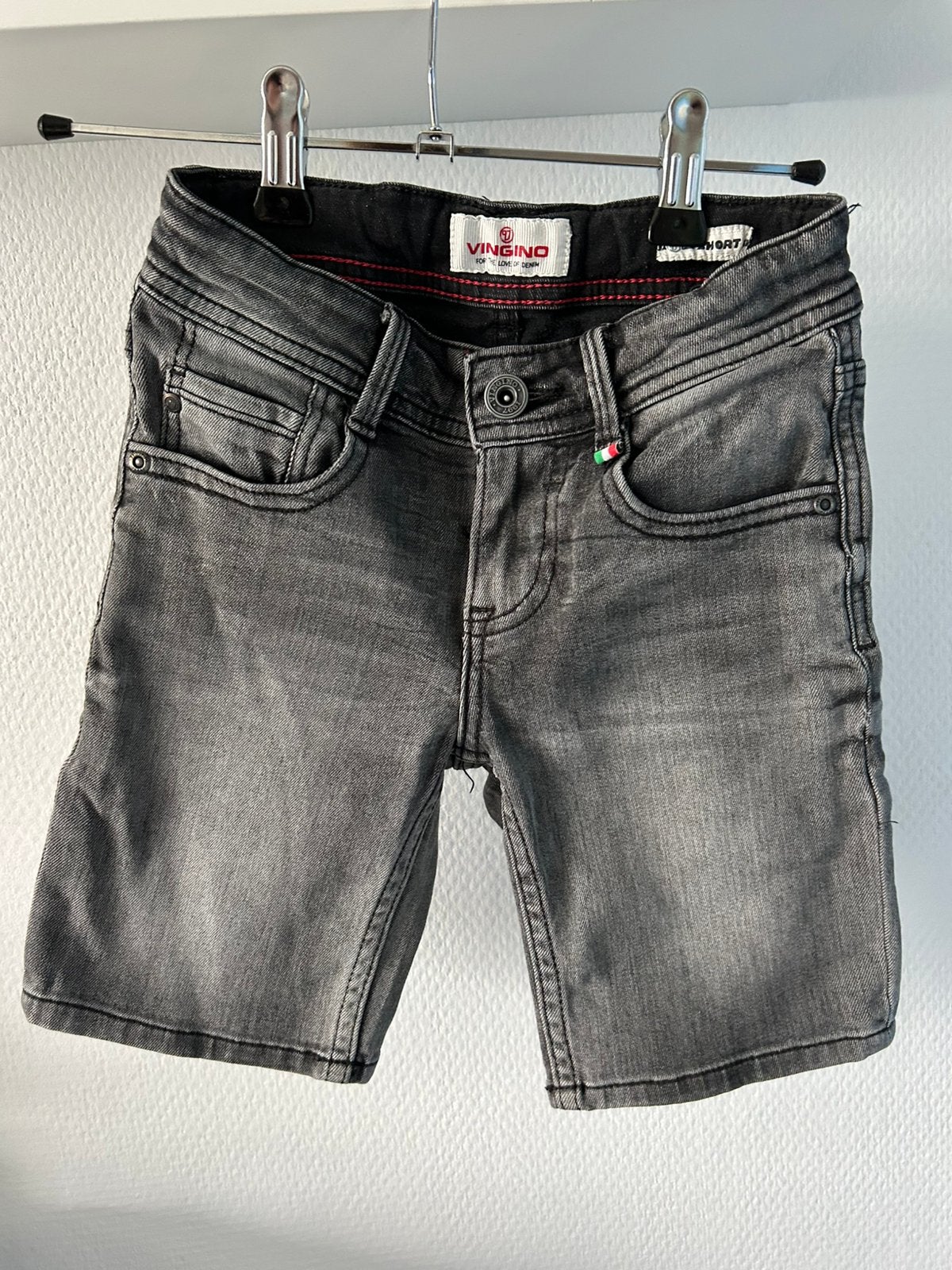 Vingino korte broek maat 6 - 116, Ophalen of Verzenden, Zo goed als nieuw, Jongen, Broek