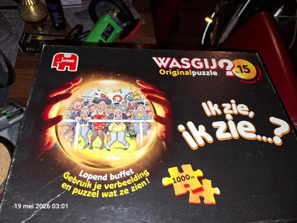 Wasgij Original 15: Ik zie, ik zie...? (1000 stukjes), Ophalen of Verzenden, 500 t/m 1500 stukjes