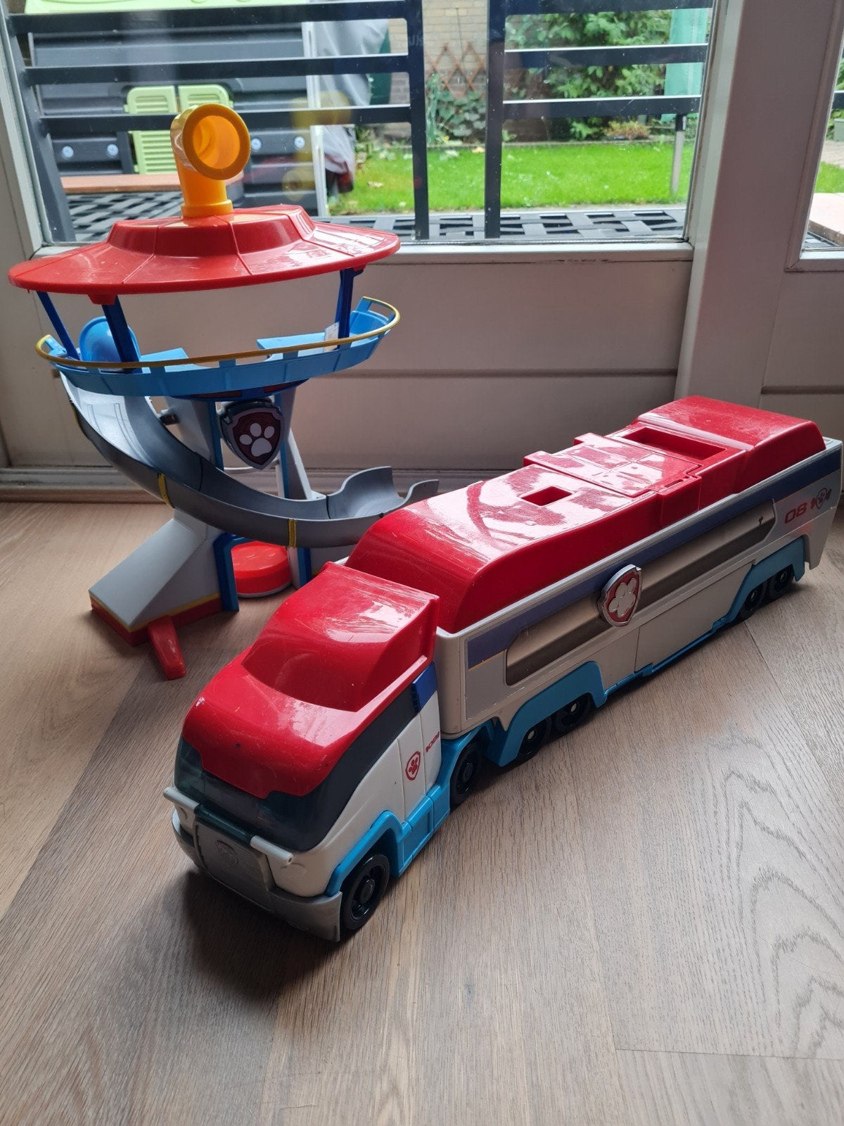 Paw Patrol Patroller en Uitkijktoren Speelset, Ophalen, Gebruikt