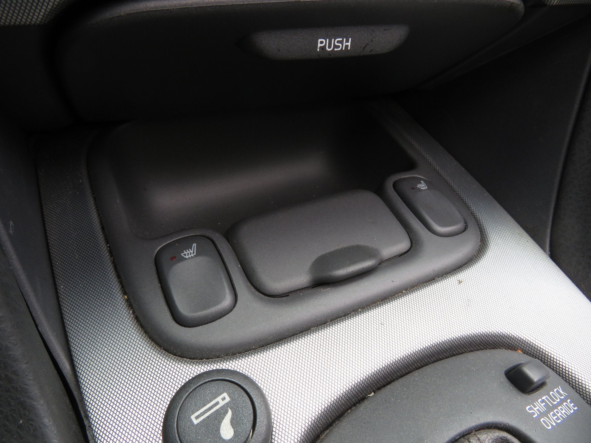 Volvo C70 Convertible 2.0 T Prestige Automaat Nieuwstaat Air, foto 8