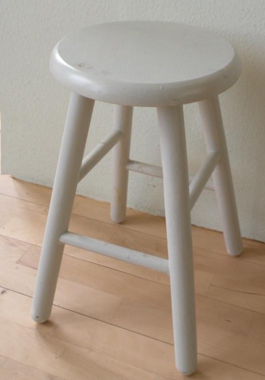 Krukje, bijzettafeltje, plantentafeltje., Ophalen of Verzenden, Zo goed als nieuw, Hout
